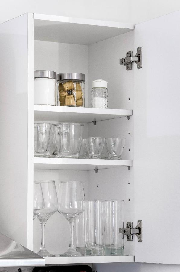 Lux Studio 11 With Yard In The Heart Of Athens 아파트 외부 사진